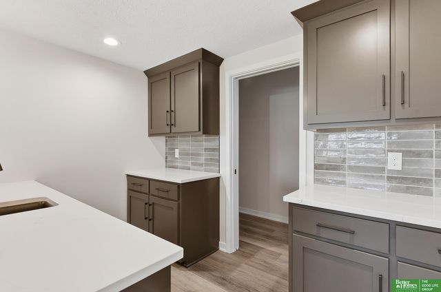 10955 S 102nd Street, Papillion, NE 68046