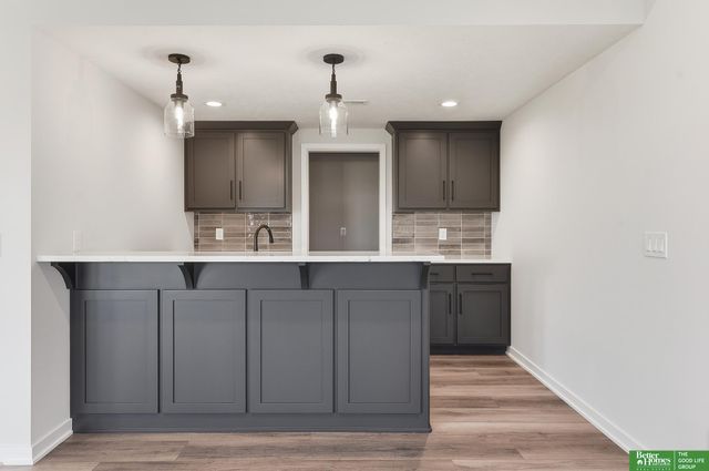 10955 S 102nd Street, Papillion, NE 68046