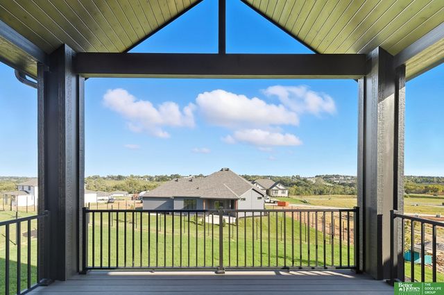 10955 S 102nd Street, Papillion, NE 68046