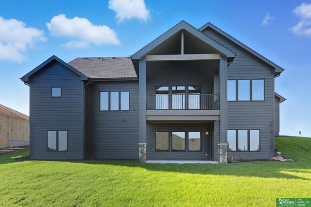 10955 S 102nd Street, Papillion, NE 68046