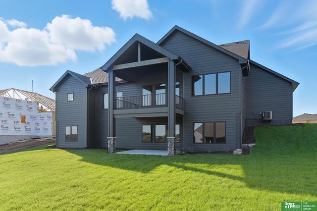 10955 S 102nd Street, Papillion, NE 68046