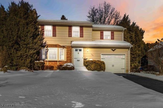 765 Marcellus Dr, Westfield Town, NJ 07090