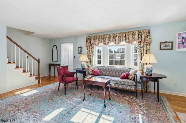 765 Marcellus Dr, Westfield Town, NJ 07090