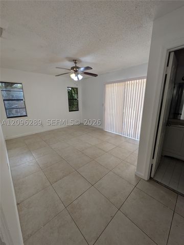 1326 SW 75th Ave, North Lauderdale, FL 33068
