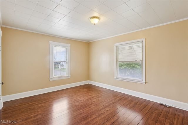 325 S Jackson Street, Youngstown, OH 44506