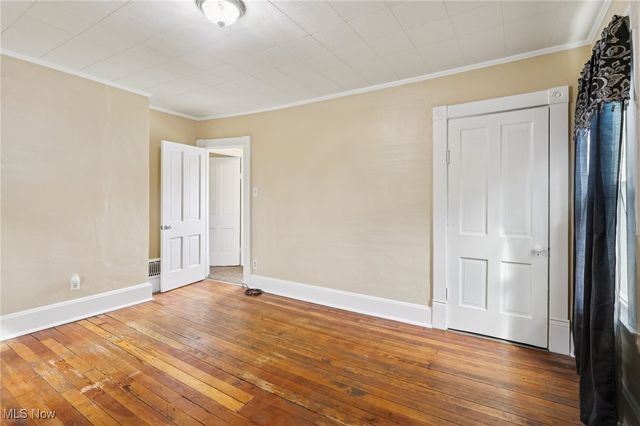 325 S Jackson Street, Youngstown, OH 44506