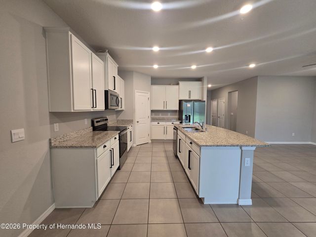 11370 Timber Grv Lane, Brooksville, FL 34613