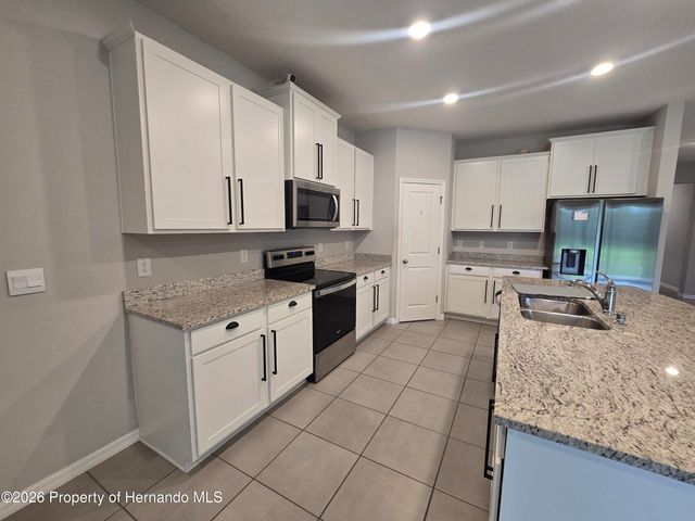 11370 Timber Grv Lane, Brooksville, FL 34613