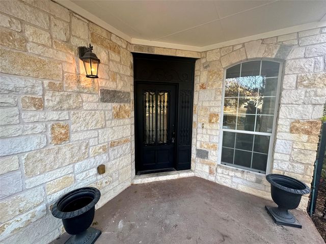 3713 Broadwinged Hawk CV, Austin, TX 78738