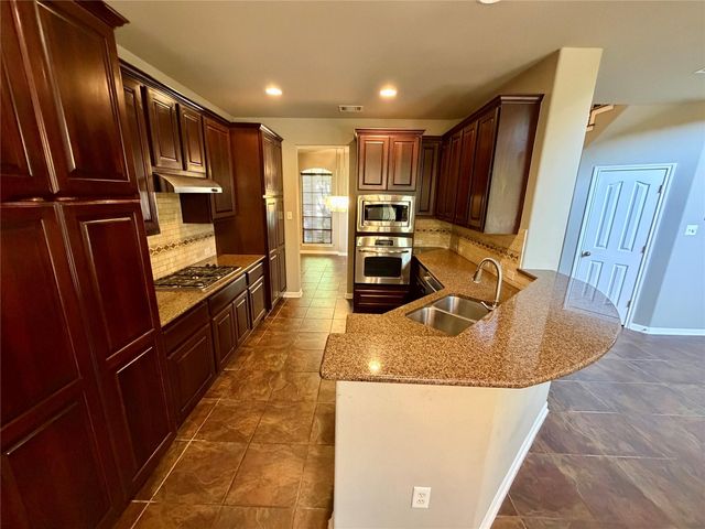 3713 Broadwinged Hawk CV, Austin, TX 78738