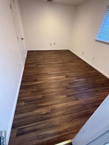 56 Central Avenue Upstairs, Ramsey, NJ 07446