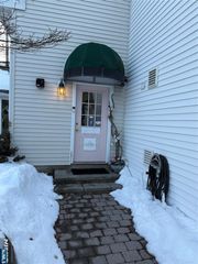 56 Central Avenue Upstairs, Ramsey, NJ 07446