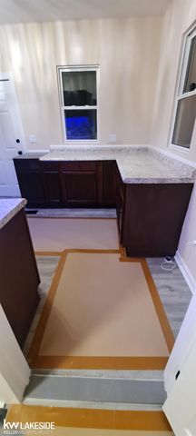 15 Michigan Street, Mount Clemens, MI 48043