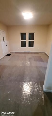 15 Michigan Street, Mount Clemens, MI 48043