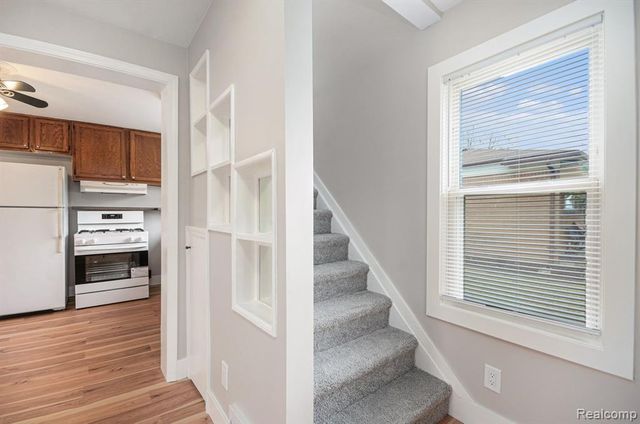 12065 Belmont Avenue, Warren, MI 48089