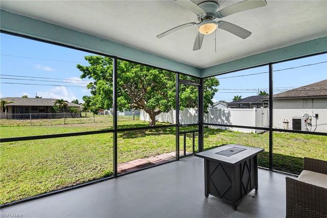 610 Retunda PKWY W, Cape Coral, FL 33904