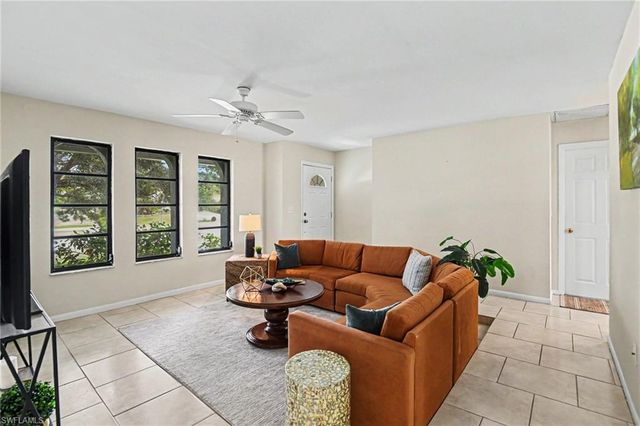 610 Retunda PKWY W, Cape Coral, FL 33904