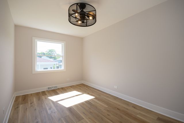1005 W 103rd Street, Chicago, IL 60643