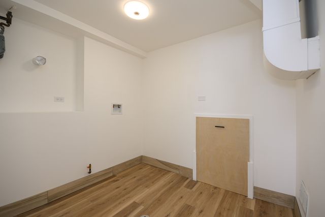 1005 W 103rd Street, Chicago, IL 60643