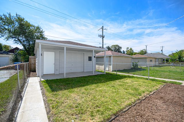 1005 W 103rd Street, Chicago, IL 60643