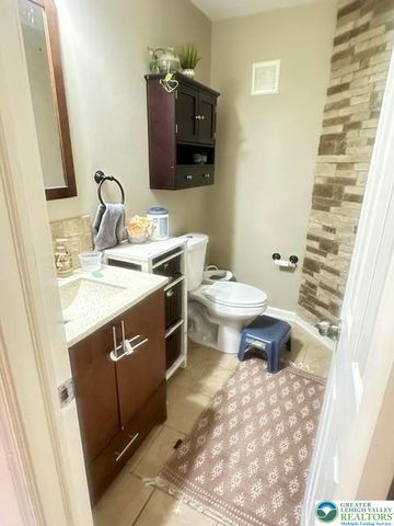 2858 Klein Street, Allentown City, PA 18103