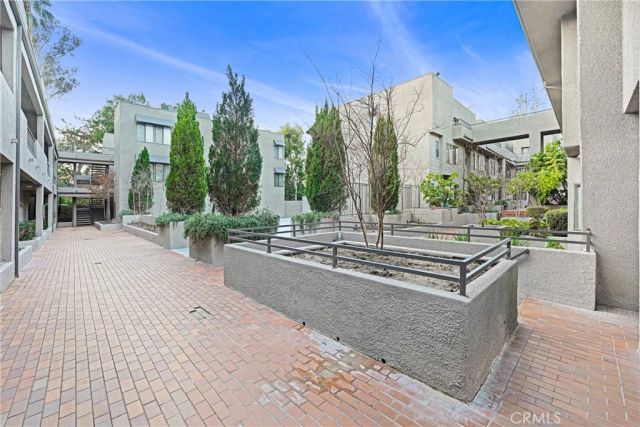 1310 E Orange Grove 103, Pasadena, CA 91104