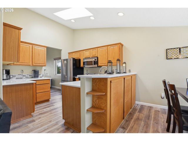15068 HILTONHEAD Ct, Oregon City, OR 97045