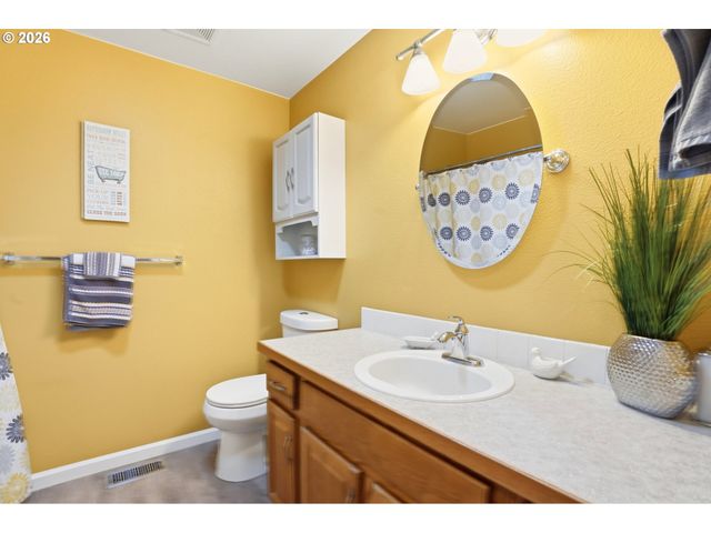 15068 HILTONHEAD Ct, Oregon City, OR 97045