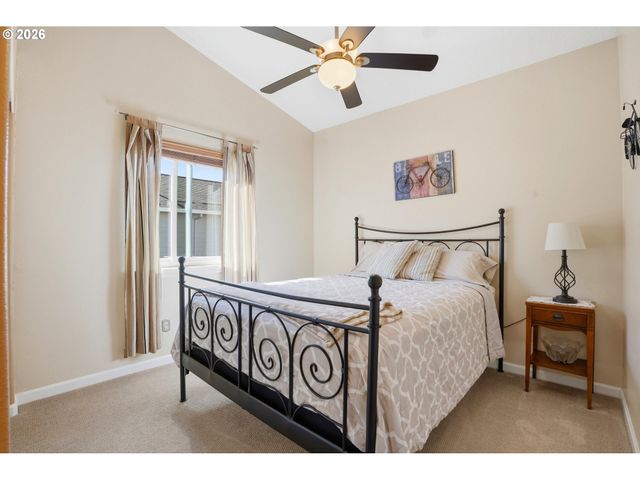 15068 HILTONHEAD Ct, Oregon City, OR 97045