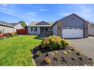 15068 HILTONHEAD Ct, Oregon City, OR 97045