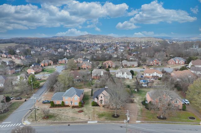 114 Wyncrest Way, Hendersonville, TN 37075