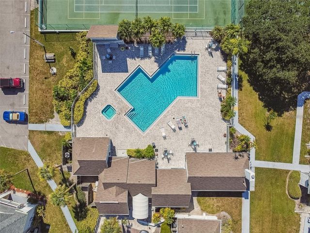 455 ALT 19 S 246, Palm Harbor, FL 34683