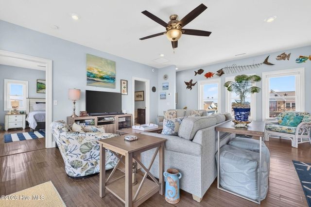 917 E Beach Drive, Oak Island, NC 28465