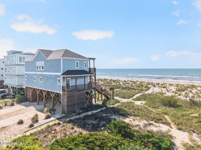917 E Beach Drive, Oak Island, NC 28465