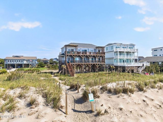 917 E Beach Drive, Oak Island, NC 28465