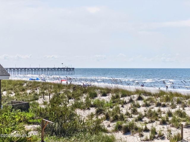 917 E Beach Drive, Oak Island, NC 28465