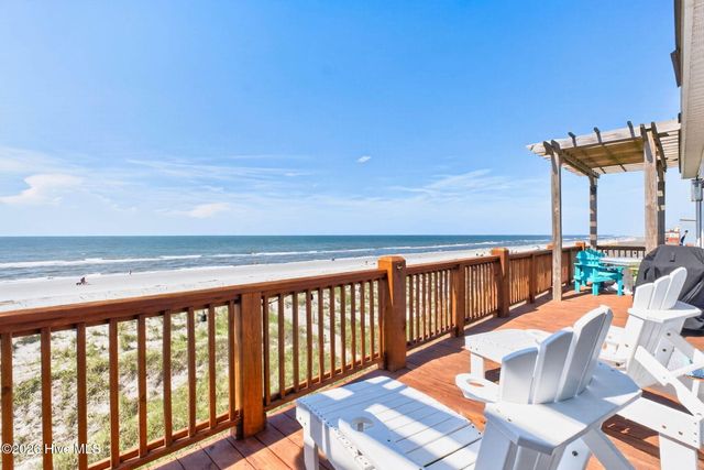 917 E Beach Drive, Oak Island, NC 28465