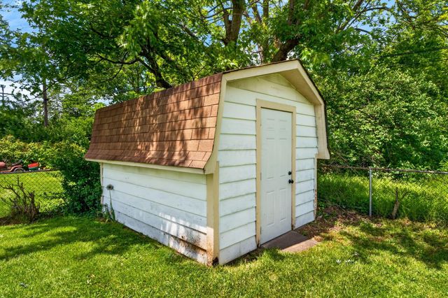 3114 Wessex Court, Columbus, OH 43232
