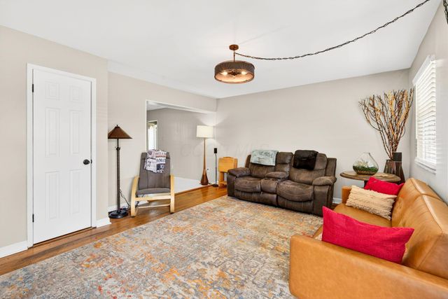 3114 Wessex Court, Columbus, OH 43232