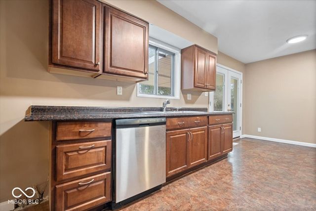 5724 Diana Drive, Indianapolis, IN 46278