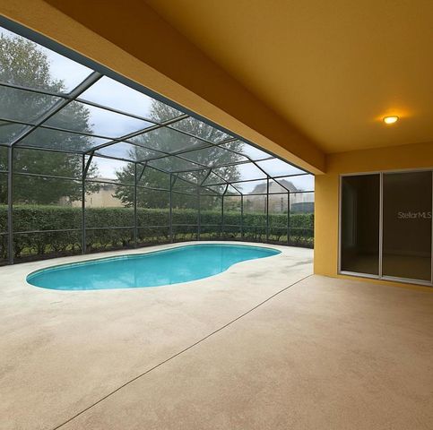4052 OAKTREE DRIVE, Davenport, FL 33837