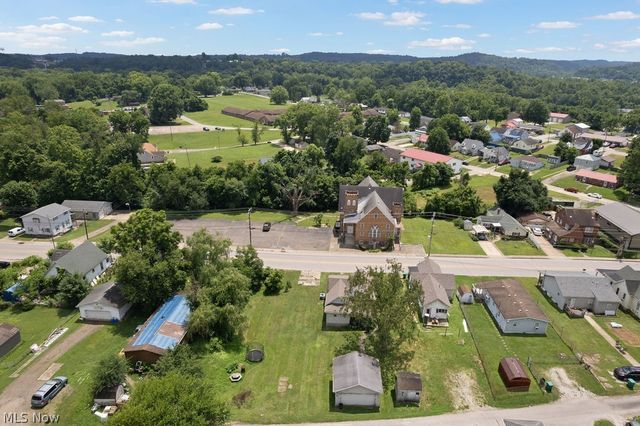 909 Camden Avenue, Parkersburg, WV 26101