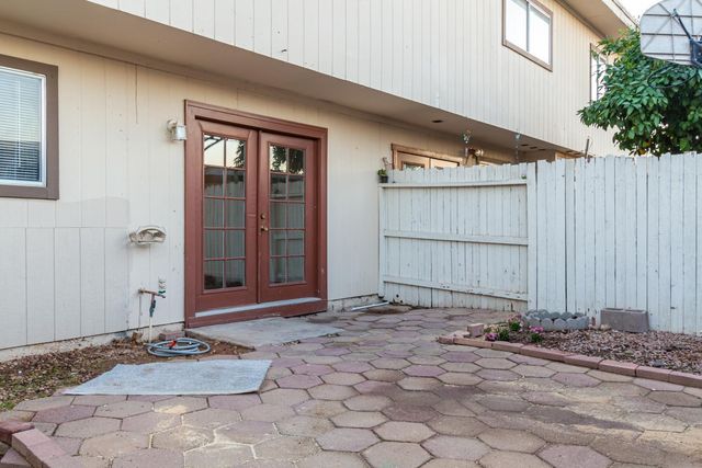 1029 E Bendix Drive, Tempe, AZ 85283