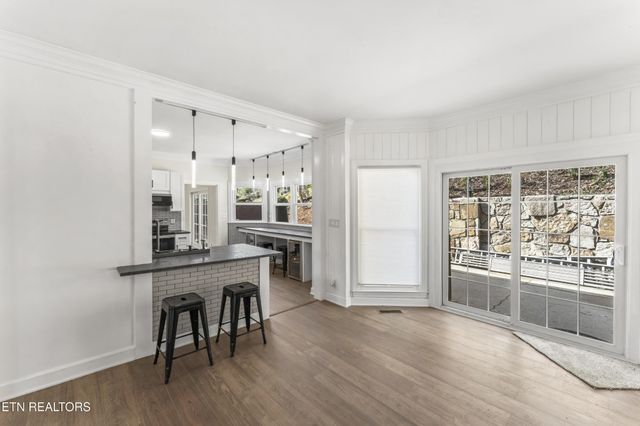 103 Amanda Place, Oak Ridge, TN 37830