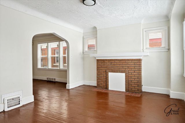 14466 Chelsea Avenue, Detroit, MI 48213