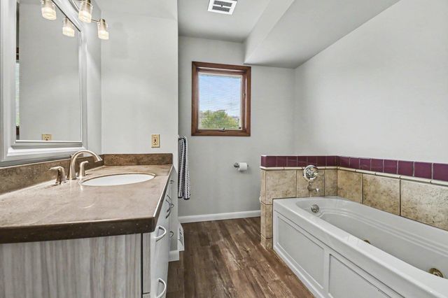 310 S Lincoln Road, Bay City, MI 48708