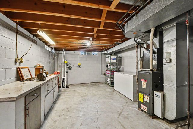 310 S Lincoln Road, Bay City, MI 48708