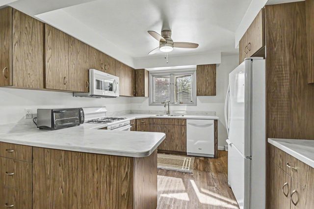 310 S Lincoln Road, Bay City, MI 48708
