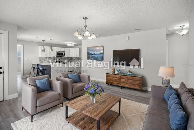 2105 9TH STREET NE, Winter Haven, FL 33880