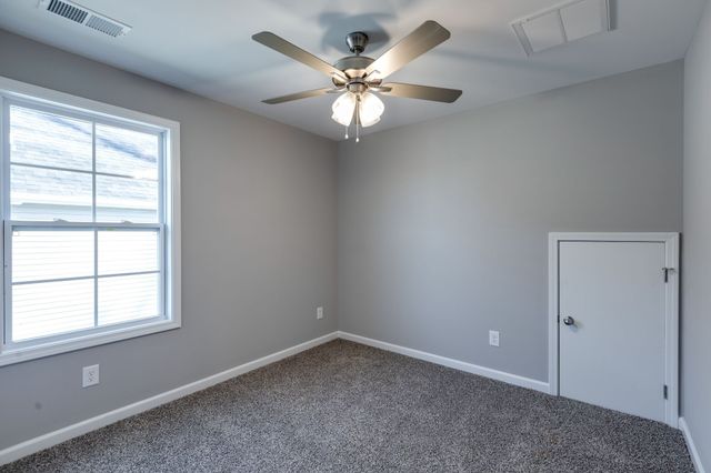 1216B Paradise Hill Rd, Clarksville, TN 37040